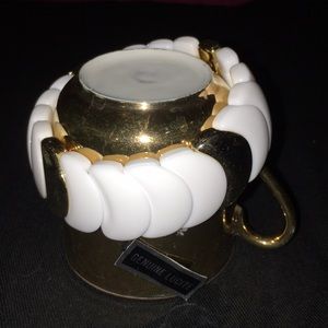 NWOT White lucite flat half circle beads with gold